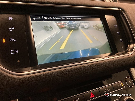 Land Rover Range Rover Sport 16 of 19