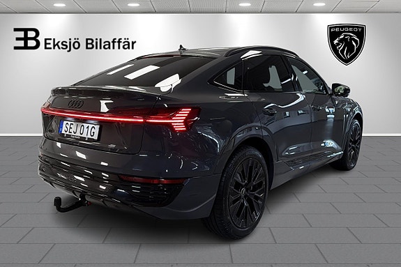 Audi Q8 e-tron 5 of 24