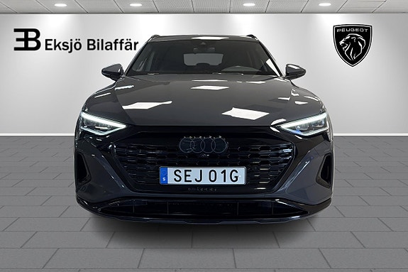 Audi Q8 e-tron 2 of 24