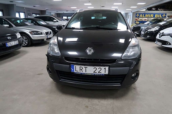 Renault Clio 2 of 12