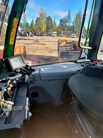 John Deere 1170G 10 of 13