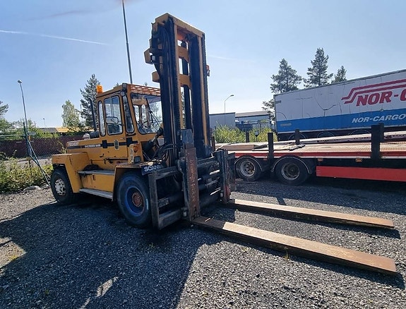 Svetruck 15120 4 of 9
