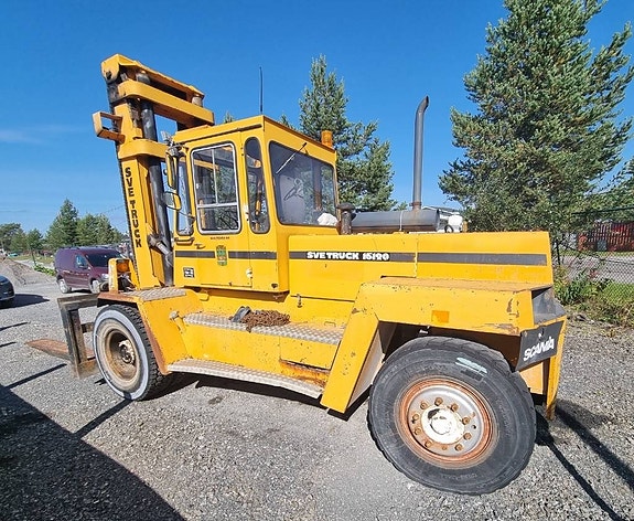 Svetruck 15120 2 of 9
