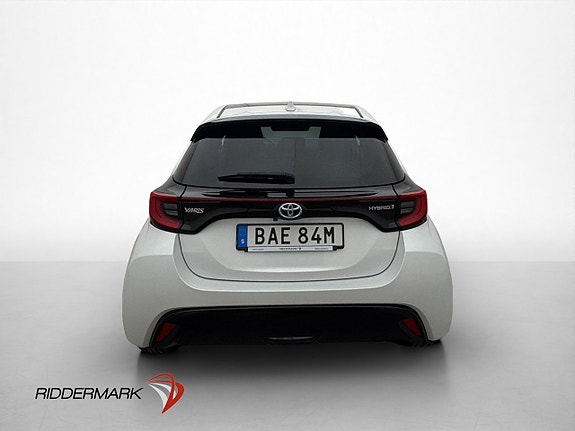 Toyota Yaris 7 of 30