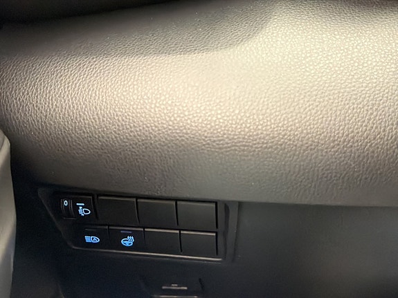 Toyota Yaris 16 of 30
