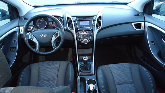 Hyundai i30 16 of 17