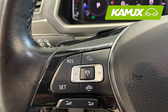 Volkswagen Tiguan Allspace 22 of 23