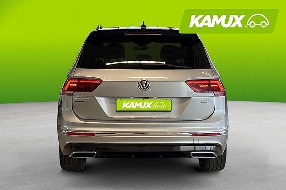 Volkswagen Tiguan Allspace 5 of 23