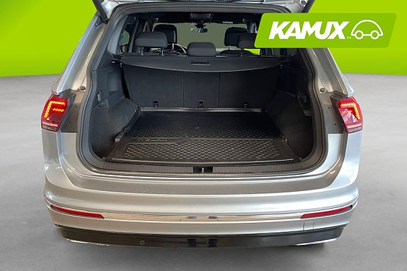 Volkswagen Tiguan Allspace 8 of 23