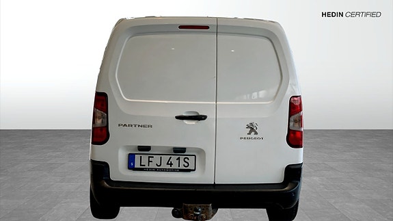 Peugeot Partner 7 of 9