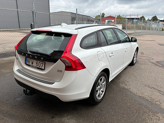 Volvo V60 3 of 9