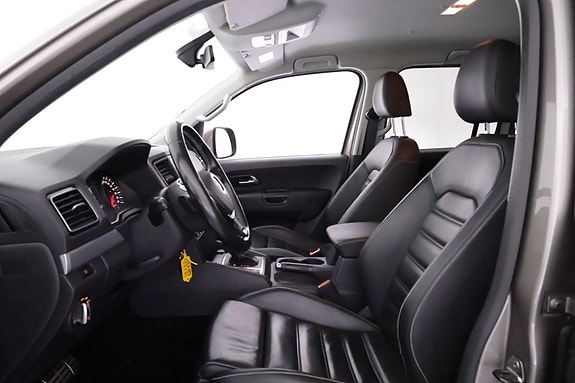 Volkswagen Amarok 12 of 27