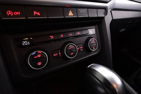 Volkswagen Amarok 18 of 27
