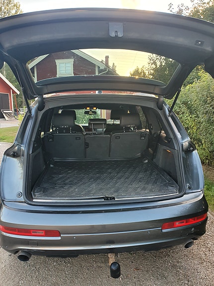Audi Q7 5 of 7