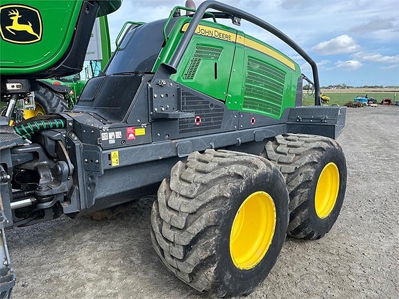 John Deere 1170G 6 of 23