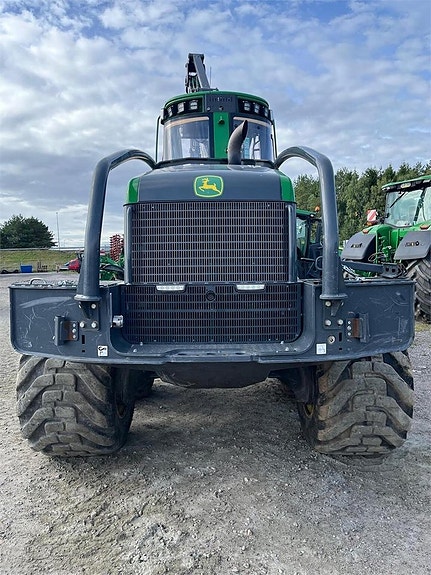 John Deere 1170G 8 of 23