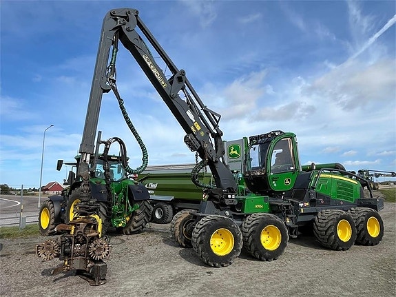 John Deere 1170G 2 of 23