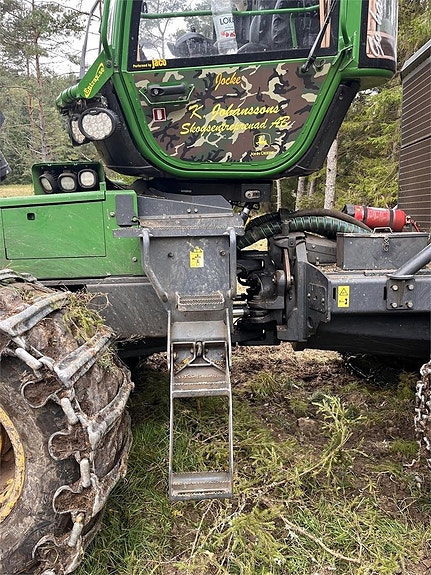 John Deere 1270G 6 of 24