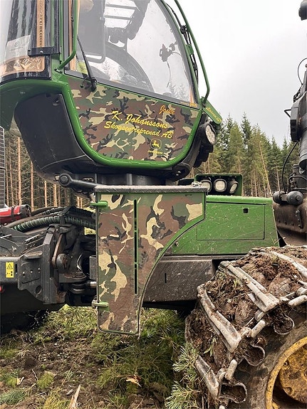 John Deere 1270G 14 of 24