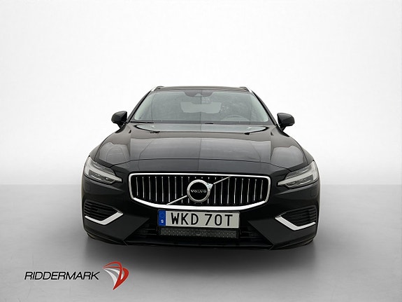 Volvo V60 2 of 30
