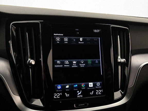 Volvo V60 22 of 30