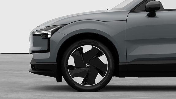 Volvo EX30 13 of 26
