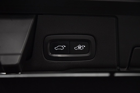 Volvo XC60 26 of 27