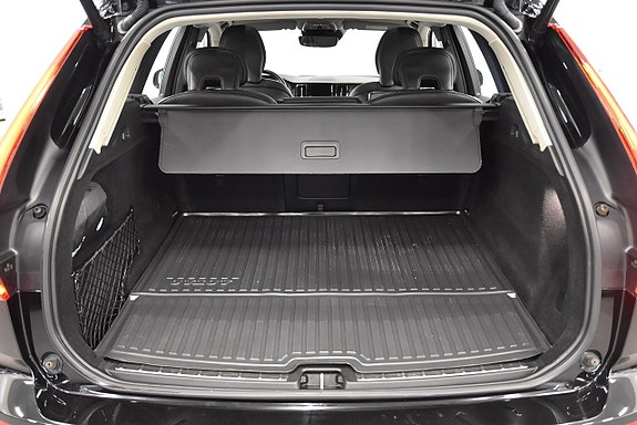 Volvo XC60 27 of 27