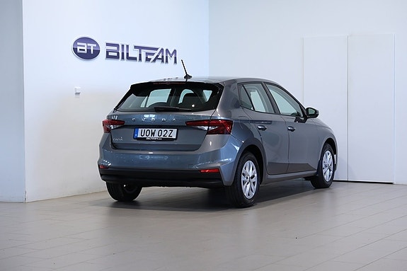 Skoda Fabia 3 of 16