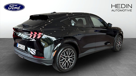 Ford Mustang Mach-E 2 of 12