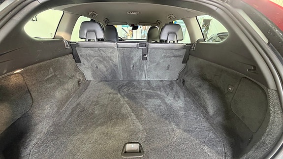 Volvo XC60 19 of 19
