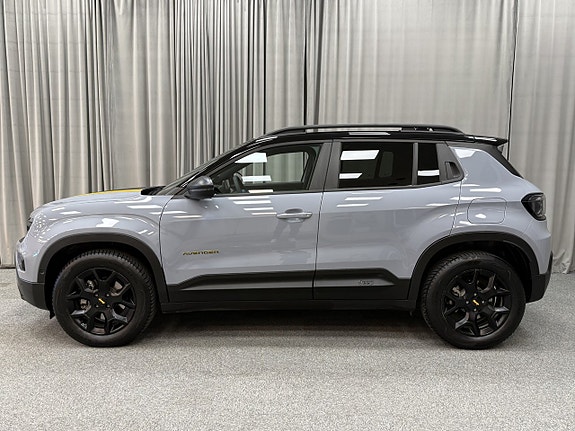 Jeep Avenger 2 of 19