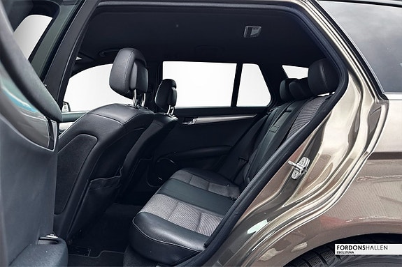 Mercedes-Benz C220 6 of 15