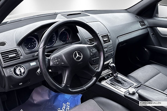 Mercedes-Benz C220 7 of 15