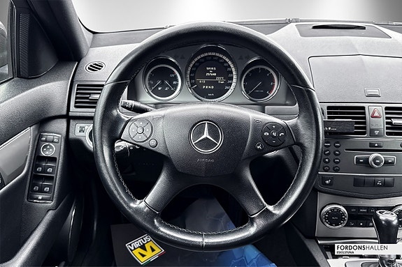 Mercedes-Benz C220 8 of 15
