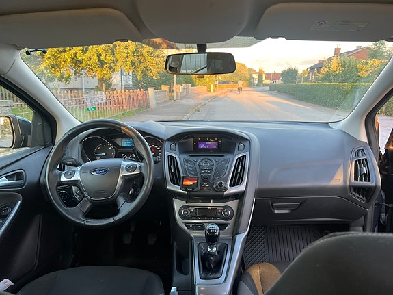 Ford Focus 6 of 7