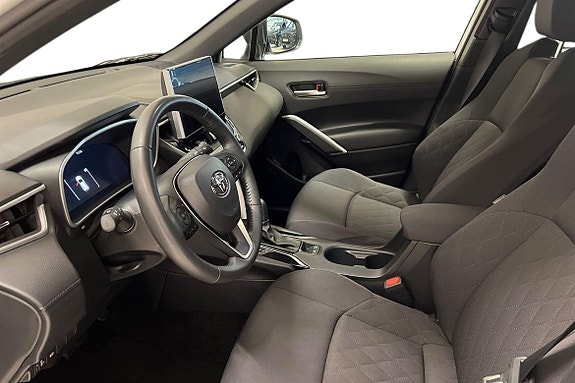 Toyota Corolla Cross 14 of 21