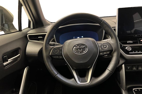 Toyota Corolla Cross 11 of 21