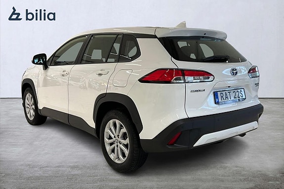 Toyota Corolla Cross 2 of 21