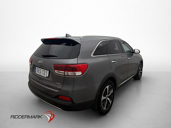 Kia Sorento 8 of 30