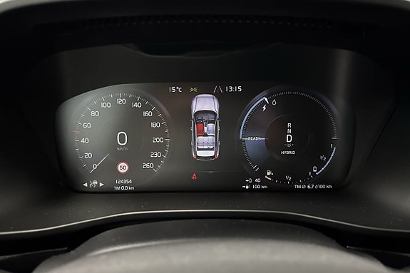 Volvo XC40 17 of 21