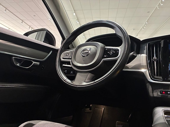 Volvo V90 17 of 19