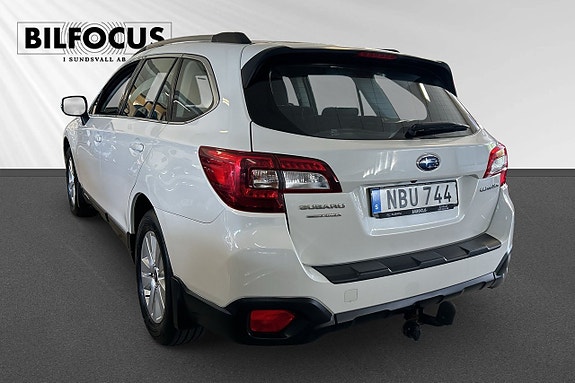 Subaru Outback 2 of 6