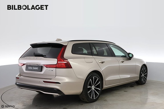Volvo V60 4 of 17