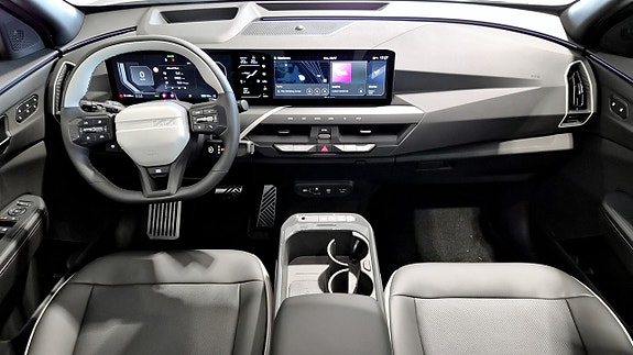 Kia EV5 4 of 13