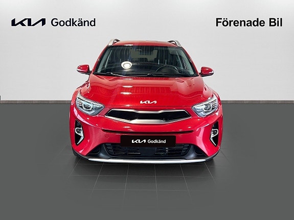 Kia Stonic 2 of 14