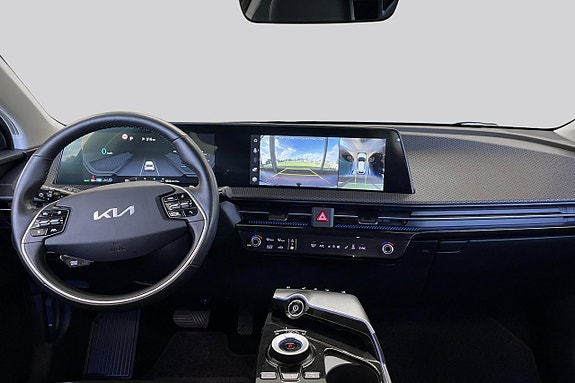 Kia EV6 7 of 23