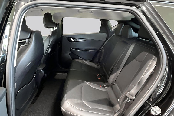 Kia EV6 9 of 23