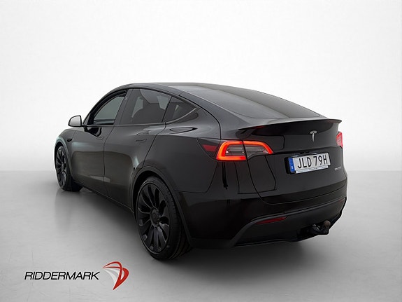 Tesla Model Y 6 of 30