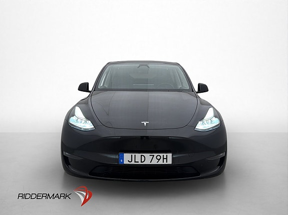 Tesla Model Y 3 of 30